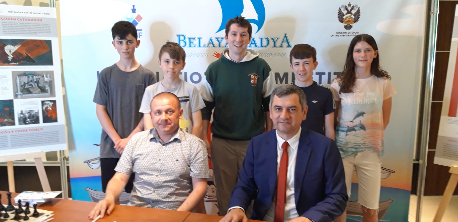 Irish team meeting GM Bologan